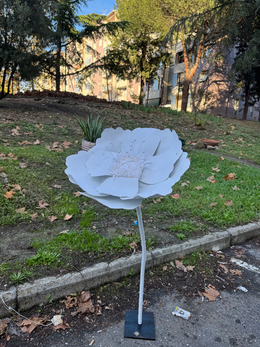 Fiorellone Dahlia bianca - mammona handmade