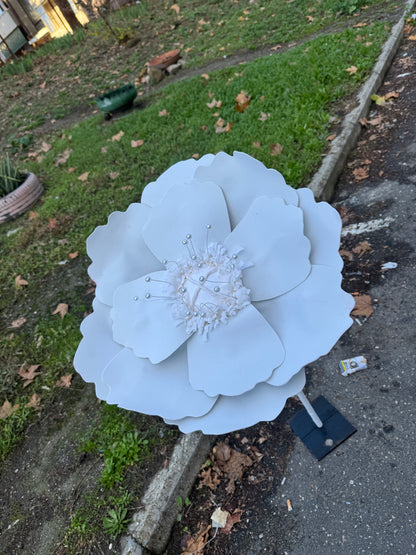 Fiorellone Dahlia bianca - mammona handmade